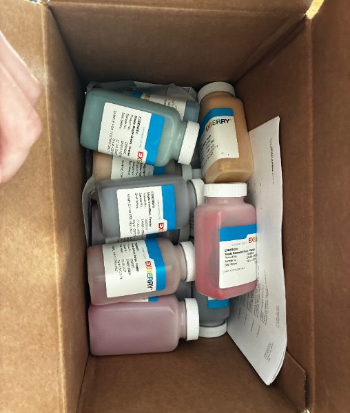 Color and flavor samples for the Mango Breeze recipe